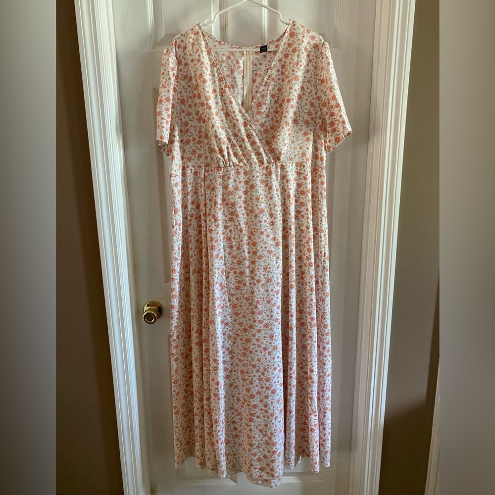SHEIN Pink and White Floral Maxi Dress